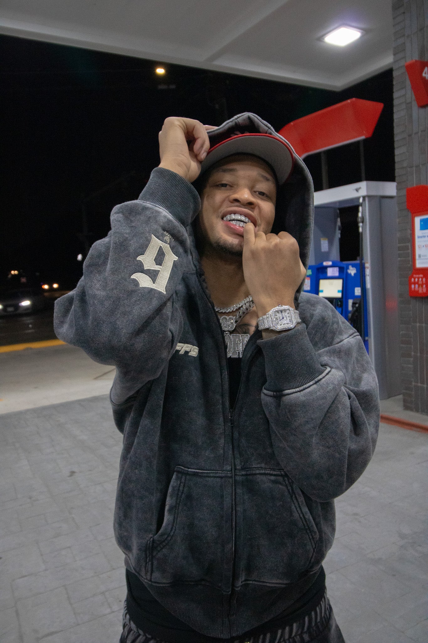 VLOFFS Oversized Zip Hoodie